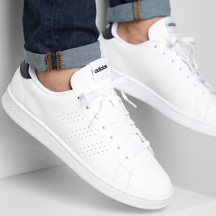 کفش ورزشی Adidas