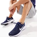کفش ورزشی Nike
