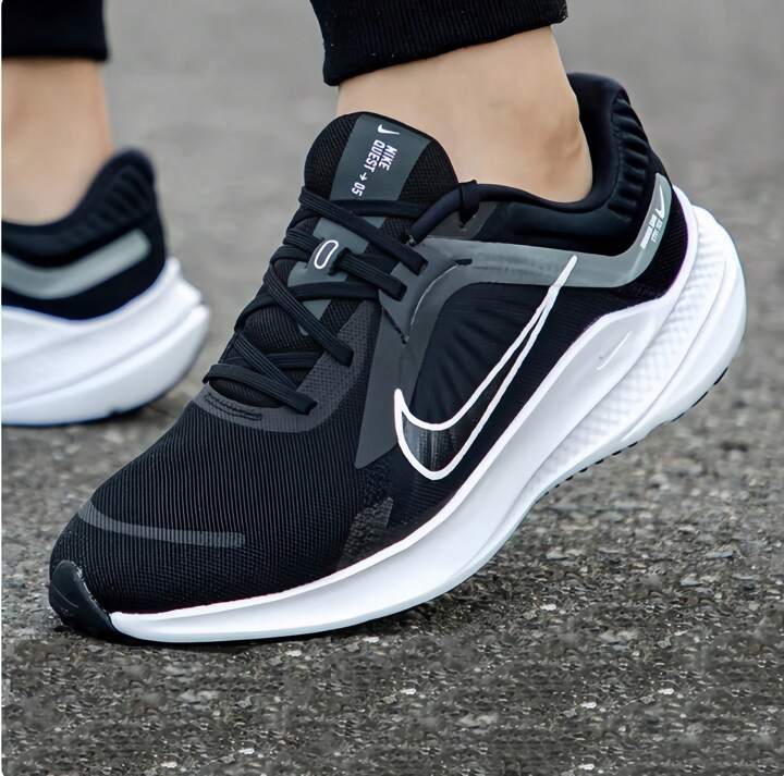 کفش ورزشی Nike