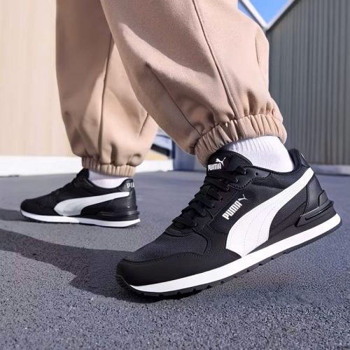کفش ورزشی Puma